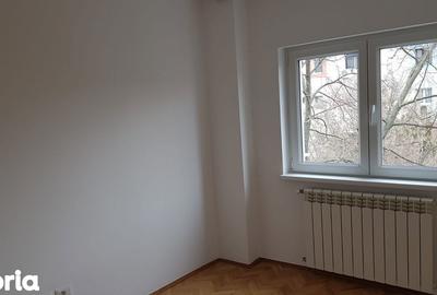 Apartament cu 3 camere decomandat, mobilat în Aviației - 11