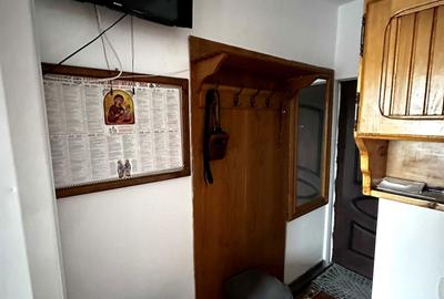 Garsonieră decomandată în UTA - 7
