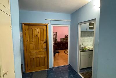 Vand apartament cu 2 camere, zona Ro?iori cu ?colilor - 5