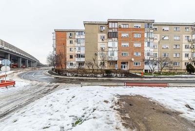 Apartament cu 3 camere decomandat, mobilat în Alfa - 7