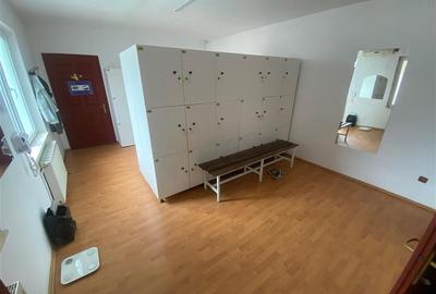 Casă cu 7 camere cu Teren 306 Mp în 7 Noiembrie - 8