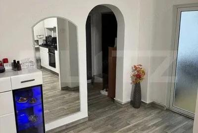 Apartament cu 3 camere, 2 bai, 2 balcoane, 2 locuri de parcare - zona Astra - 1