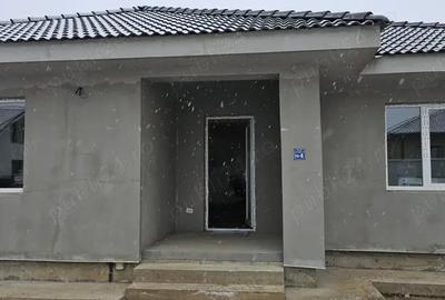 Casă cu 3 camere în Sântandrei - 2