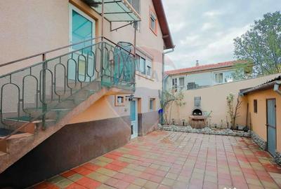 Casă cu 5 camere cu Canalizare în Calea Clujului - 2