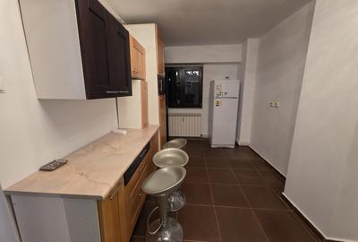 Piata Muncii, 5 minute metrou, chiar pe Calea Calarasilor, stradal,centrala - 9