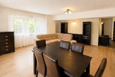 Apartament cu 4 camere decomandat în Plopilor - 2