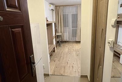 Garsonieră decomandată în Sebastian - 4