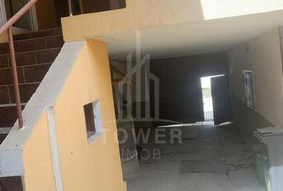 Casă în centrul Cisnădioarei cu 243mp de locuit și teren de 936mp - 8