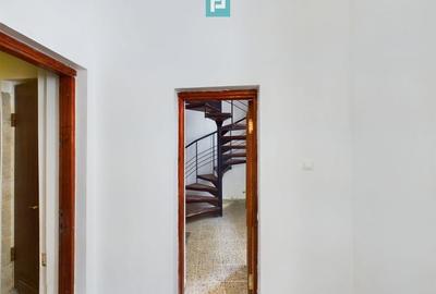 Casa individuala la 6 minute de Piata Unirii - 7