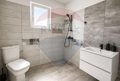 Casă individuală cu 5 camere cu Teren 585 Mp în Corbu - 14