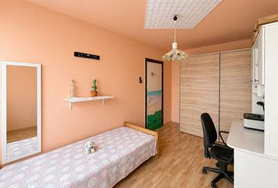 Apartament cu 3 camere decomandat în Iorga - 4