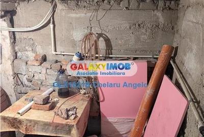 Rahova-Margeanului casa 100 mp, teren 315 mp,deschidere 13,5 ml,garaj - 46