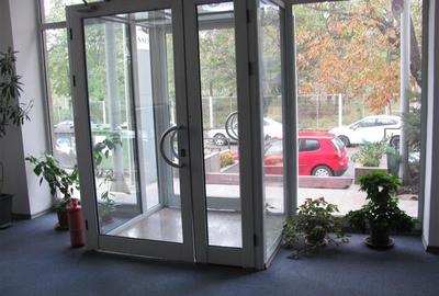 Vanzare cladire de  birouri in zona linistita - 4