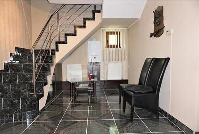 Casa de vanzare, central, duplex, garaj interior - 13
