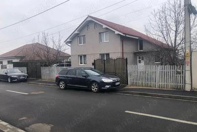 Casă cu 6 camere în Central - 2