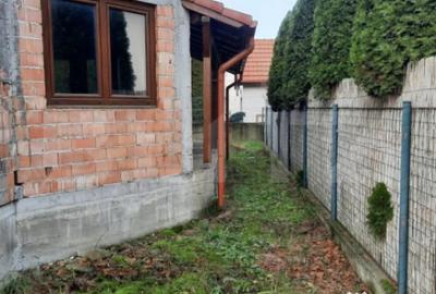 Casă cu 5 camere cu Teren 500 Mp în Păulești - 3