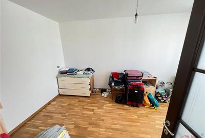 Vila P 1 de in zona Laminoru SUD - 18
