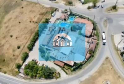 Casă cu Piscina în Central - 8