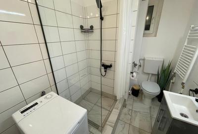 Garsonieră decomandată, mobilată în Central - 12