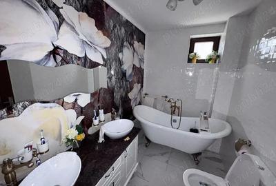 Casă cu 4 camere cu Teren 813 Mp în Central - 3