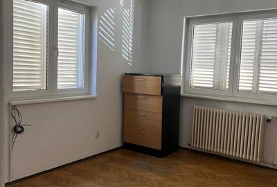 Apartament cu 3 camere decomandat, mobilat în Gara de Nord - 2