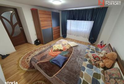 Casă cu 5 camere cu Teren 1439 Mp în Giulvăz - 4