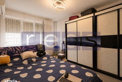 Apartament cu 3 camere decomandat în Tei - 6
