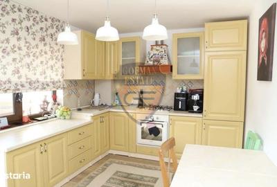 Casă cu 5 camere cu Teren 520 Mp în Nord - 10