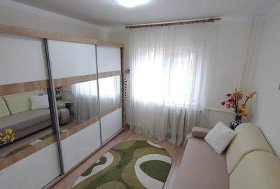 Apartament cochet de 3 camere, etaj 2/4, Grigorescu, Alexandru Vlahuta Apartament cochet de 3 camere, etaj 2/4, Grigorescu, Alexandru Vlahuta - 12