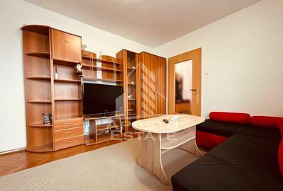 Apartament cu 3 camere, centrala proprie, zona Circumvala... - 2