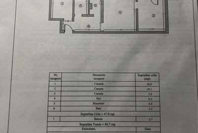 Apartament cu 3 camere semidecomandat în Casa de Cultură