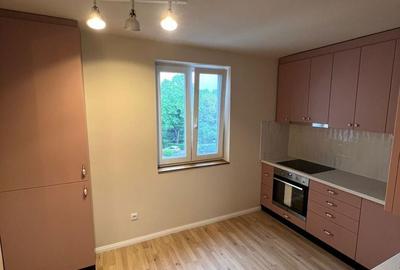 Apartament cu 3 camere decomandat în Burdea - 1