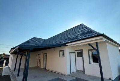 Casă cu 3 camere în Lazuri - 4