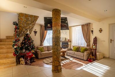 Vila de lux  cu 6 camere de vanzare /534 mp teren/Simon Bran - 3