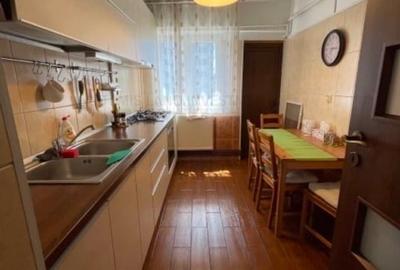 Vand apartament 3 camere, mobilat si utilat, ultracentral - 6