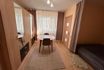 Garsonieră decomandată în Gară - 3