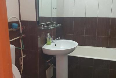 Apartament cu 3 camere decomandat în Central - 3