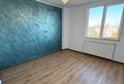 Vand apartament cu 3 camere decomandat - 4