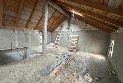 Casa la rosu cu teren 1248 mp | Misleanu, Ialomita | Comision  Cumparator 0 | - 20