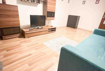 Garsonieră decomandată, mobilată în Unirii - 1