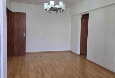 Apartament cu 2 camere semidecomandat în Berceni - 4