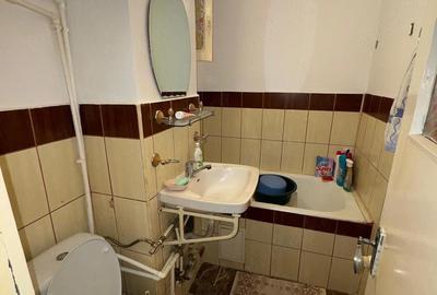 Apartament cu 3 camere decomandat în Central - 2