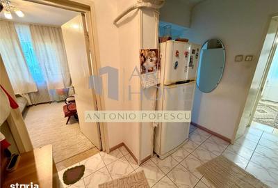 Apartament cu 3 camere decomandat în Malu Roșu - 12
