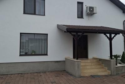 Casă cu 3 camere în Central - 5