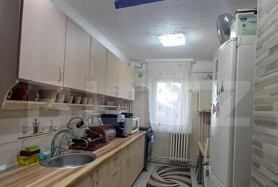 Apartament cu 3 camere, 54 mp, zona Lidl - 1