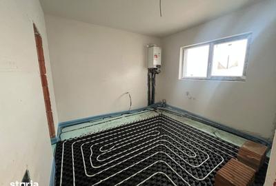 Casă cu 4 camere cu Teren 300 Mp în Central - 8