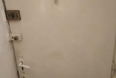 Garsonieră decomandată în 1 Mai - 10