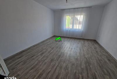 Casă cu 5 camere cu Teren 723 Mp în Cristian - 12