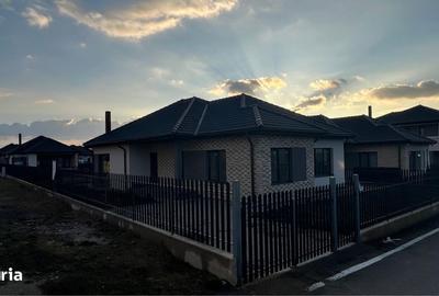 Casă cu 4 camere cu Teren 630 Mp în Jucu - 6