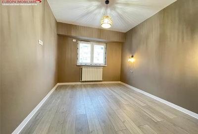 Apartament cu 2 camere decomandat în Babadag - 11
